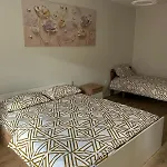 Cute Apartment At City Centre